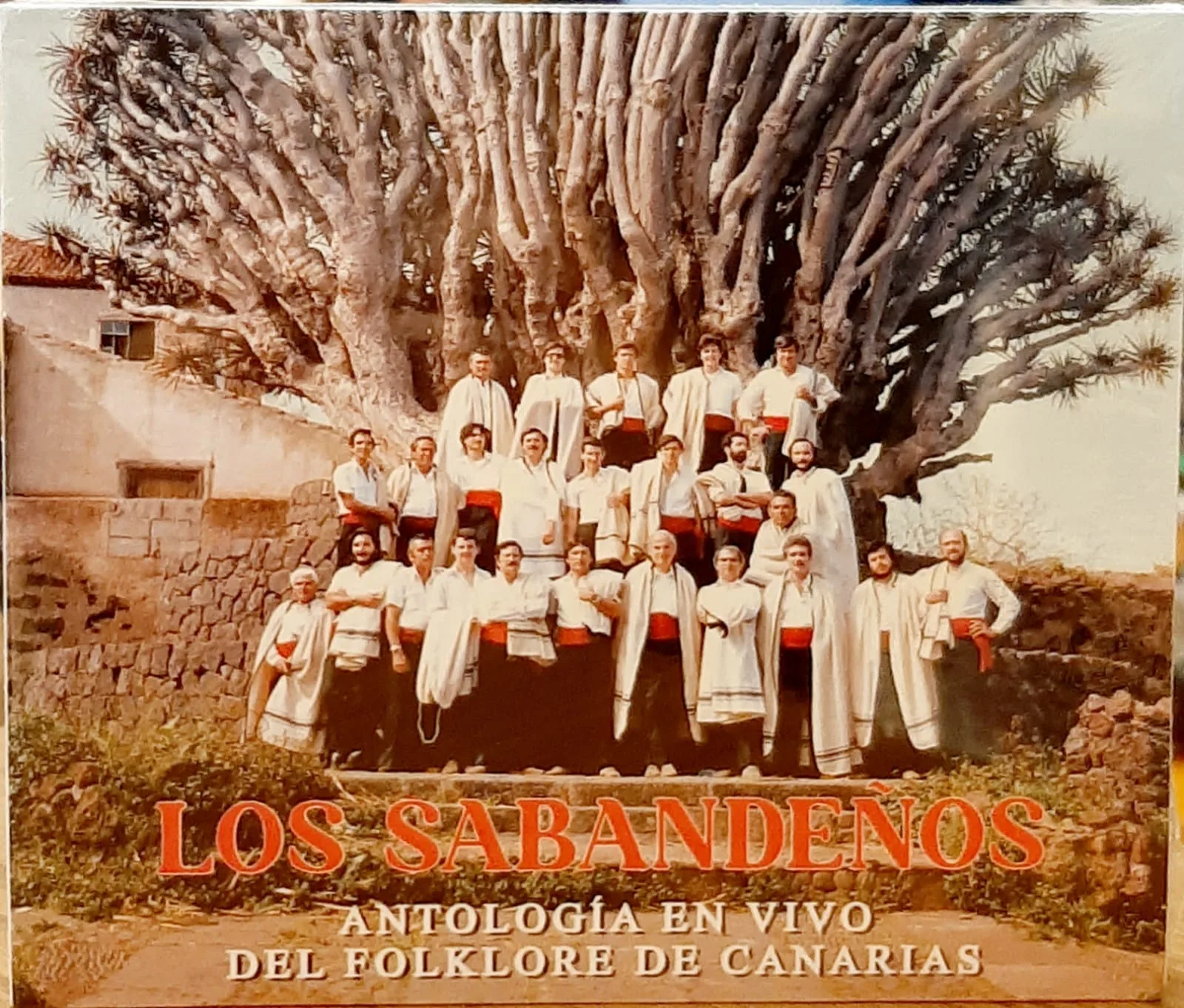 WhatsApp Image 2025-11-21 at 19.28.12 Los Sabandeños - Antología en vivo del Folklore - Imagen 1